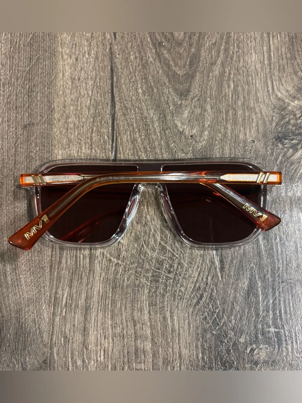 Blenders Meister X2 Orange Circuit Redbull Polarized Sunglasses ISSUE: Lens Wear